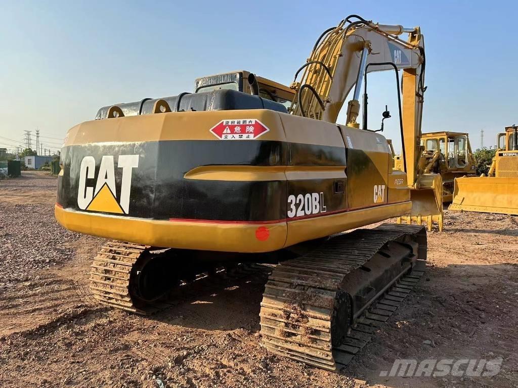 CAT 320 B Beltegraver