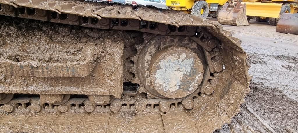 Hyundai HX 140 L Beltegraver