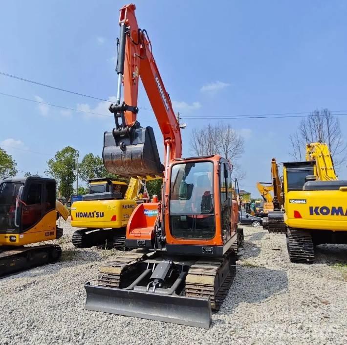Doosan DX75-9C Midigravere 7 - 12t