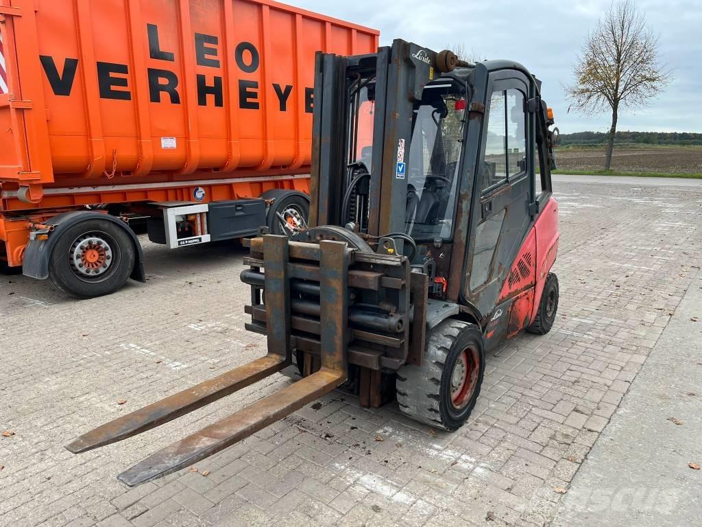 Linde H 35 Diesel Trucker
