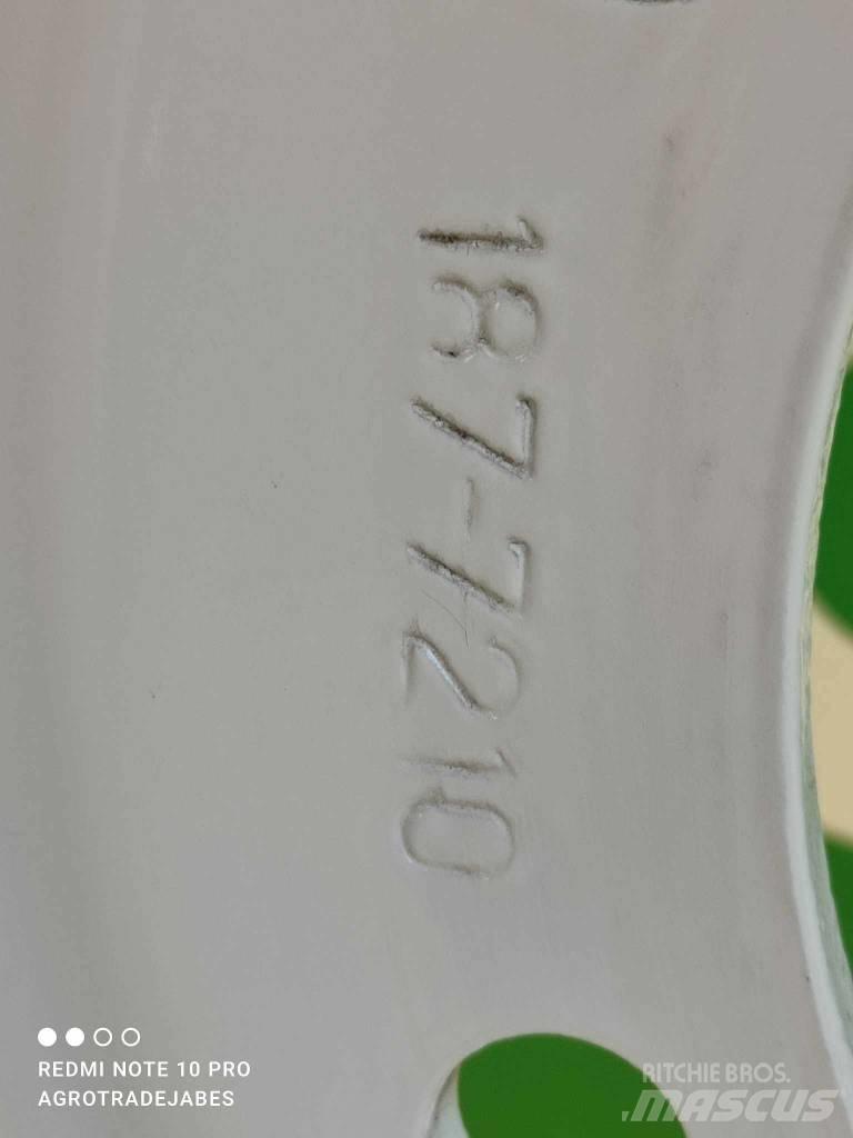  (W15LX24) rim (W15LX24) Dekk, hjul og felger