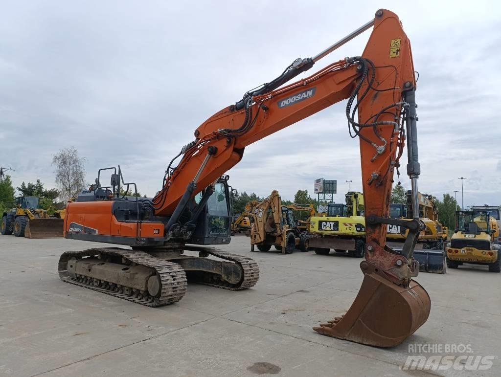 Doosan DX 255 LC-5 Beltegraver