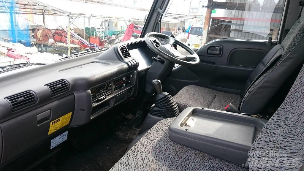 Isuzu KC-NKR66ED Tippbil