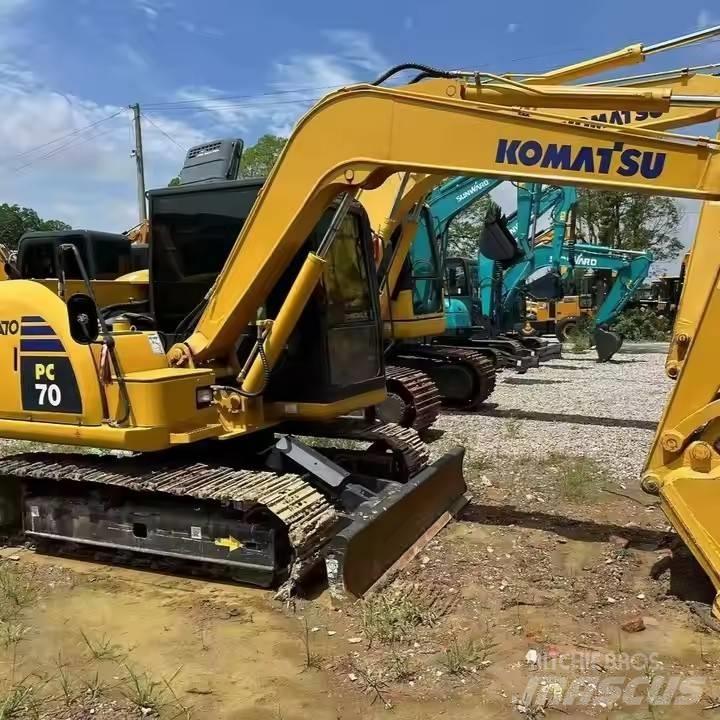 Komatsu PC70 Beltegraver