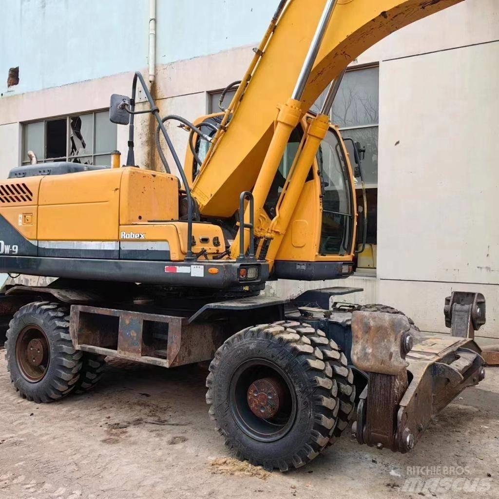 Hyundai 210-9 Frontgravere