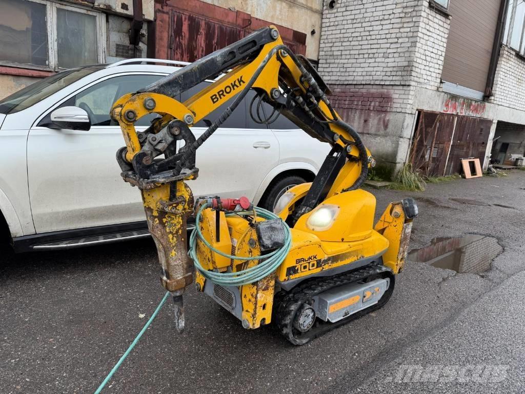 Brokk 100 Gravemaskiner for riving