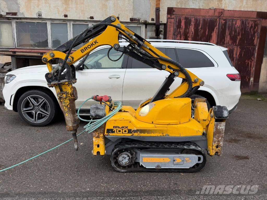 Brokk 100 Gravemaskiner for riving