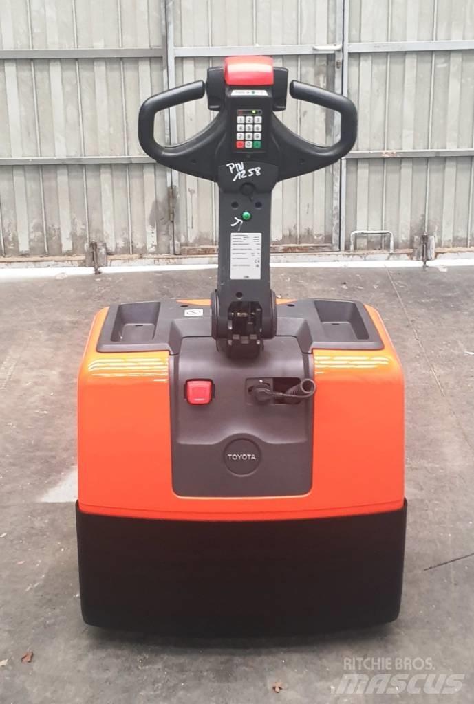 BT LWE 130 Minimover Lavtløftende truck