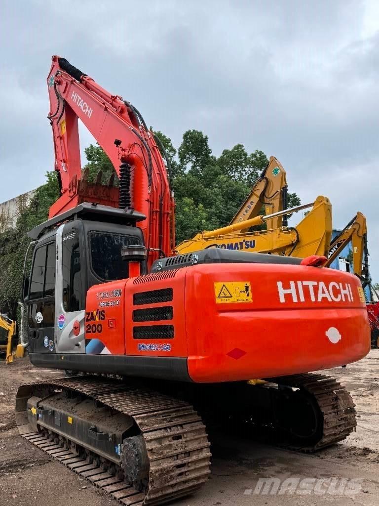 Hitachi ZX 200 Beltegraver
