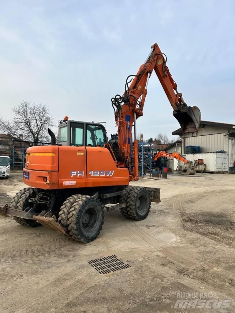 Fiat-Hitachi fh 120 Hjulgravere