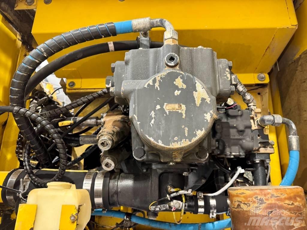Komatsu PC 490 LC-10 Beltegraver