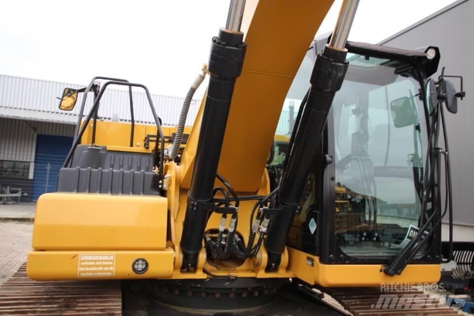 CAT 326-07 Beltegraver