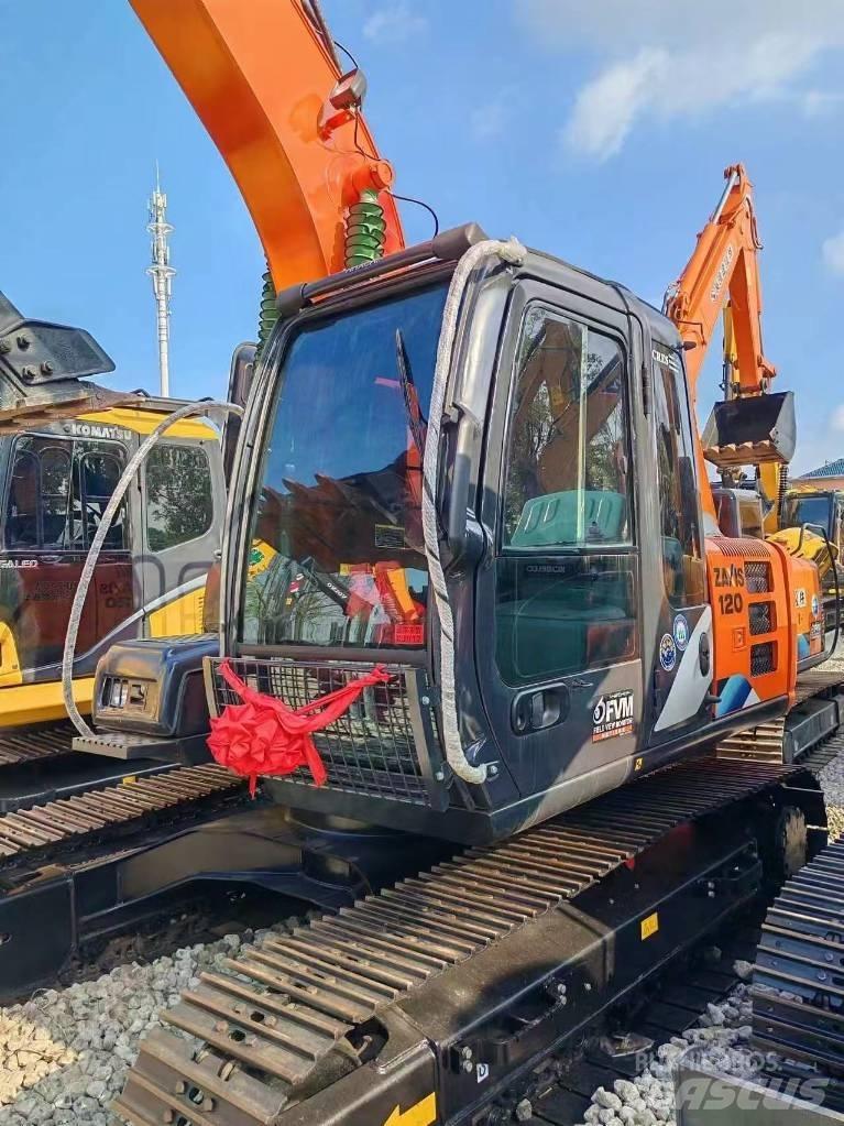 Hitachi ZX 120 Beltegraver