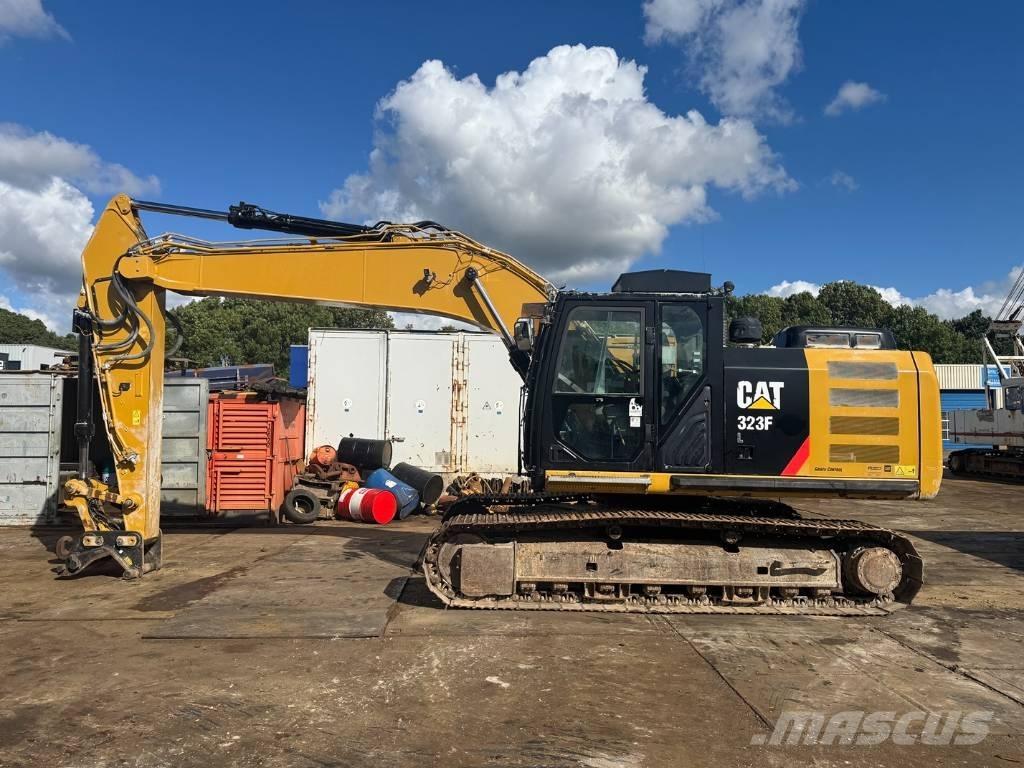 CAT 323 F L Beltegraver