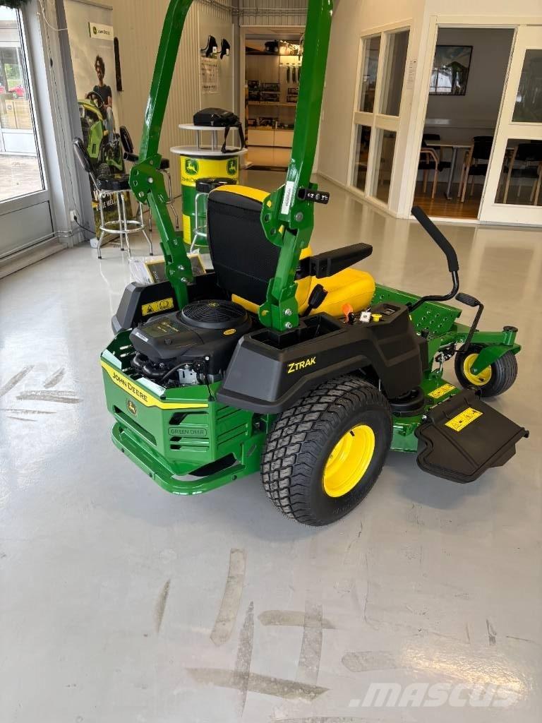 John Deere Z515E Spakstyrte gressklippere