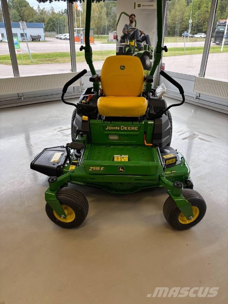 John Deere Z515E Spakstyrte gressklippere