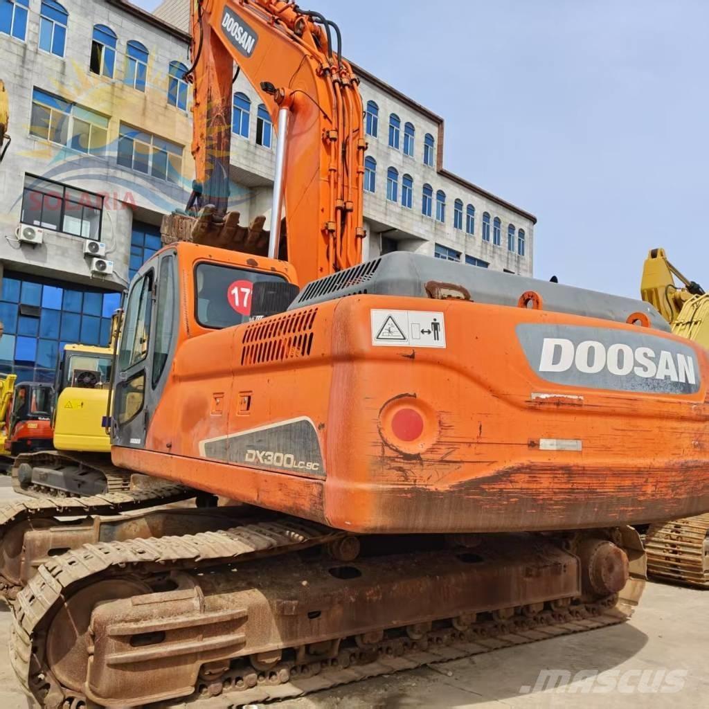 Doosan DX 300 LC Beltegraver