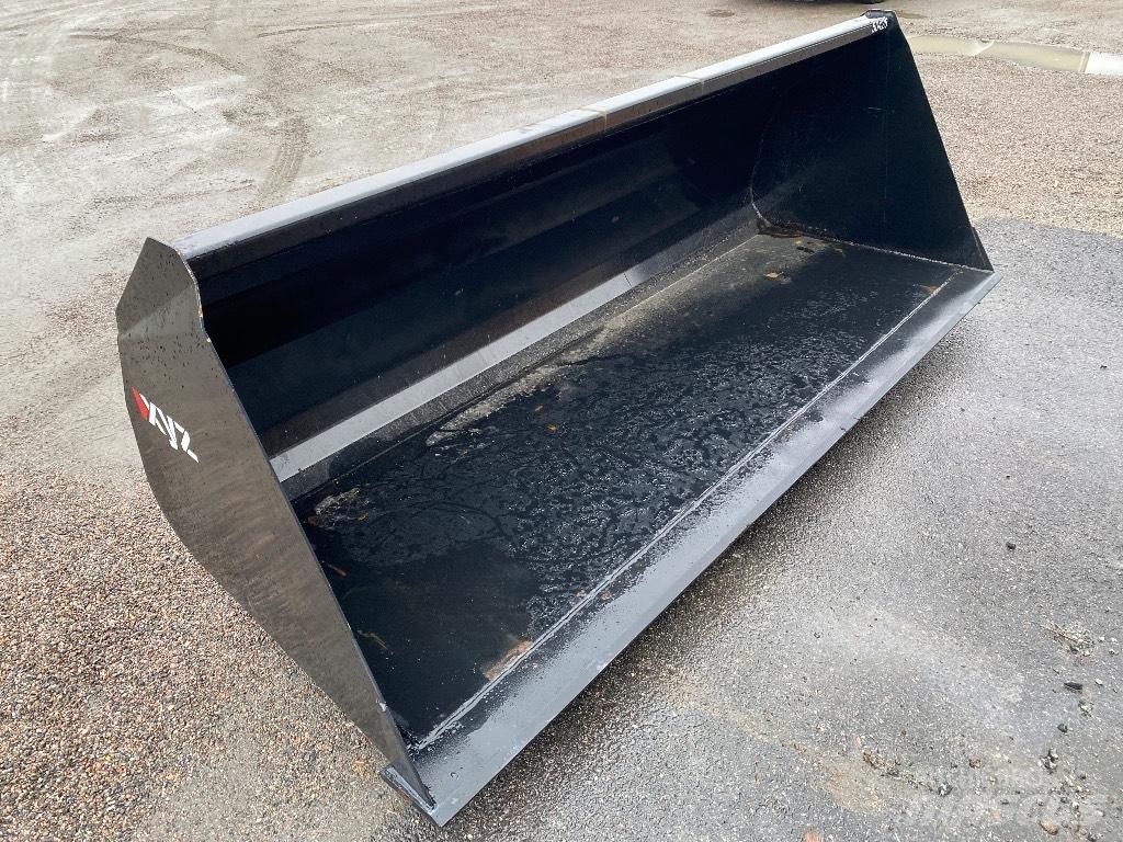 XYZ Snöskopa 260 cm Frontlaster ektrautstyr