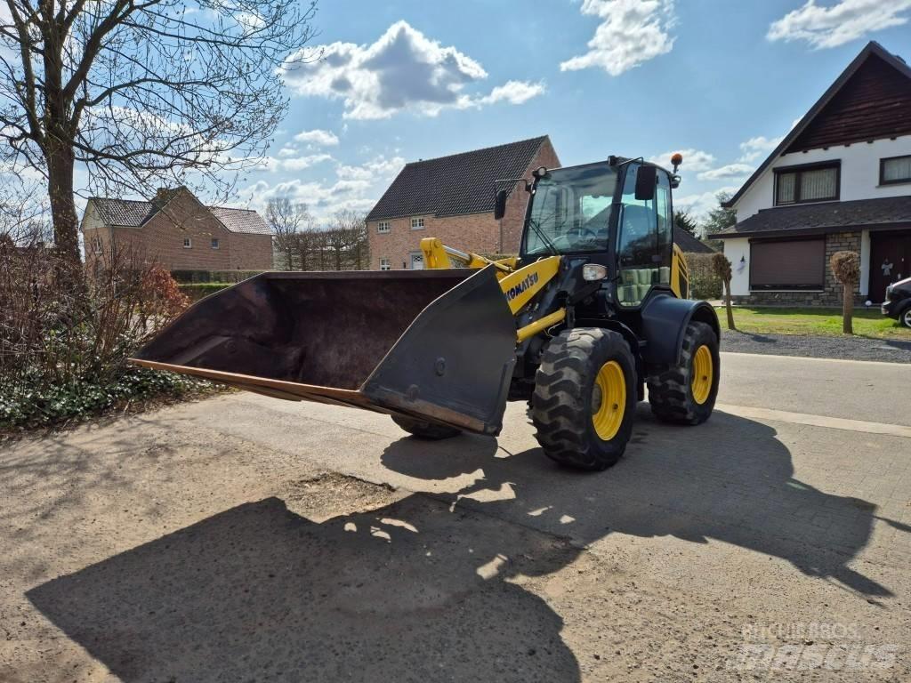 Komatsu WA100M-7 Hjullastere