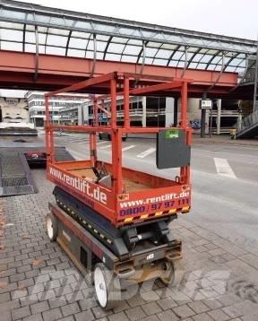 SkyJack SJ III 3220 Sakselifter