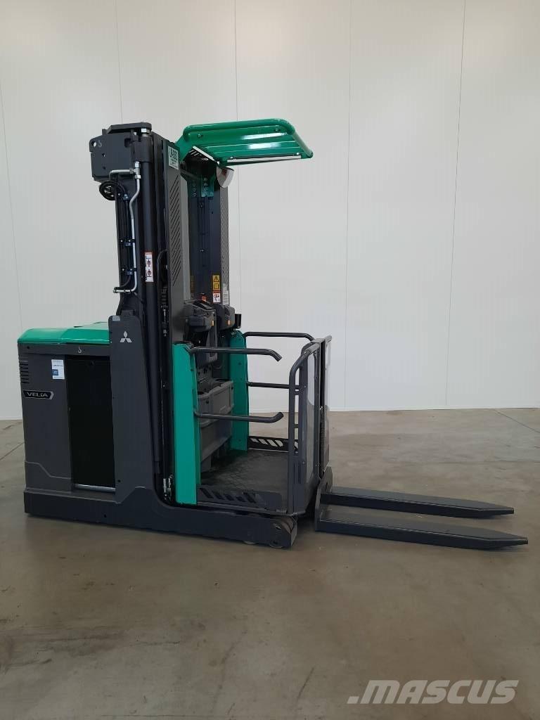 Mitsubishi OPBM10P Høytløftende plukketruck