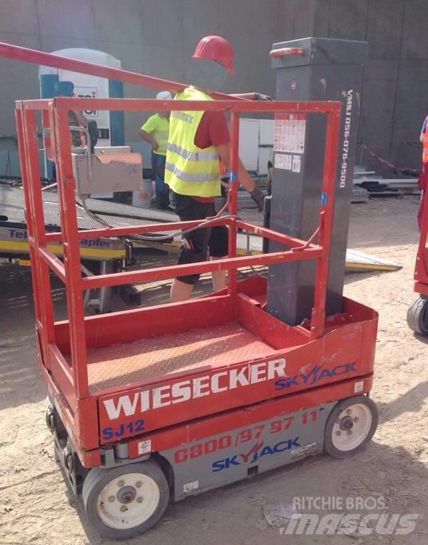 SkyJack SJ 12 Sakselifter