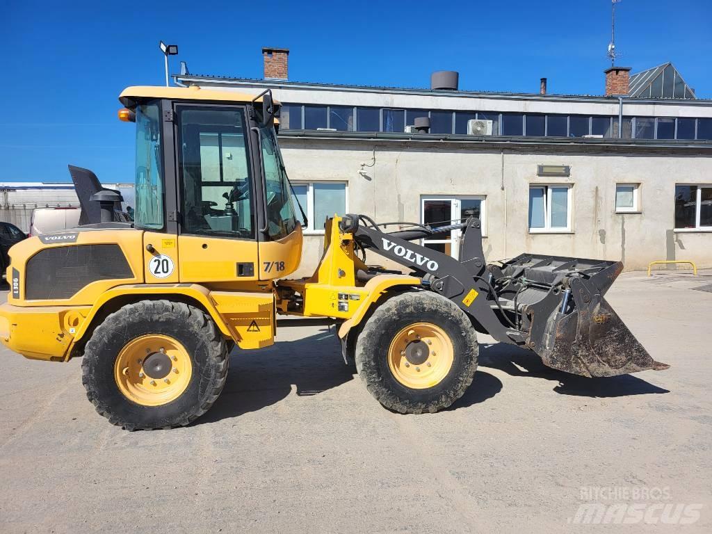 Volvo L 30 G Hjullastere