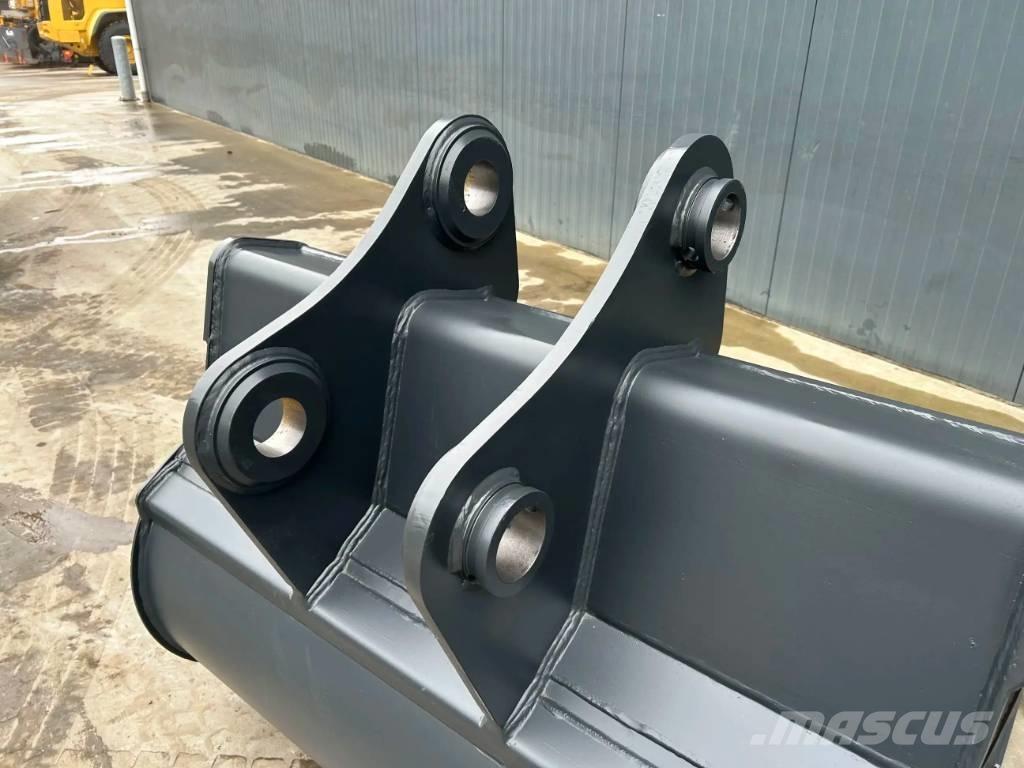 Hitachi ZX225 - 1.40m Skuffer