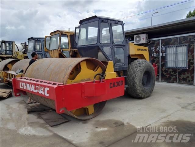 Dynapac CA 30 D Valsetog