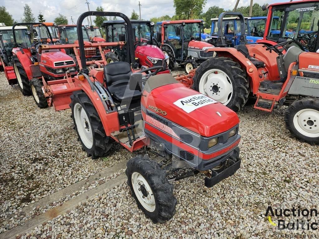 Mitsubishi MT200 Traktorer