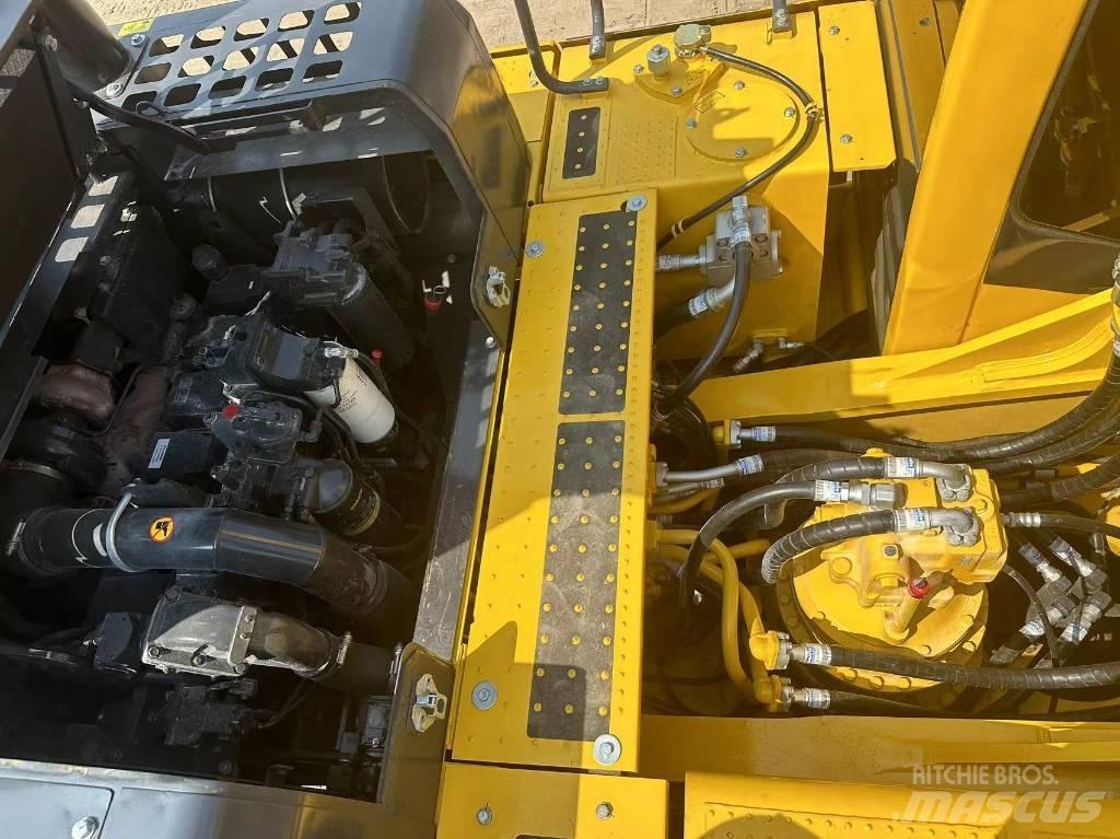 Komatsu PC 400-8 R Beltegraver