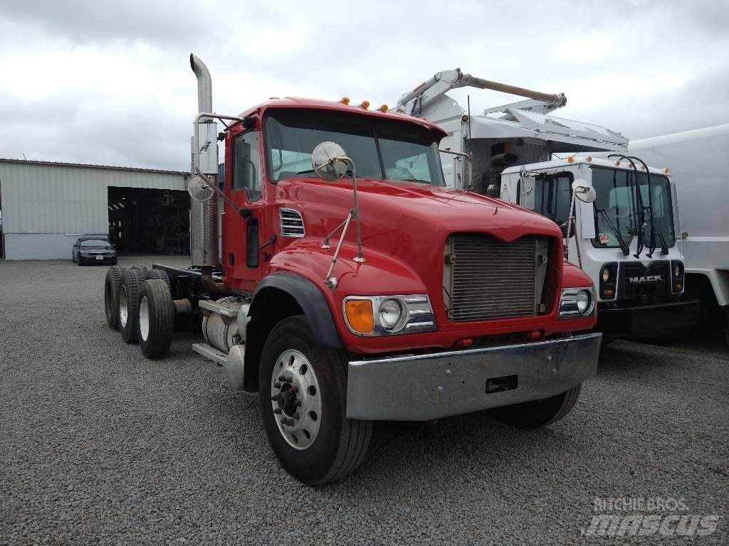 Mack Granite Chassis og understell