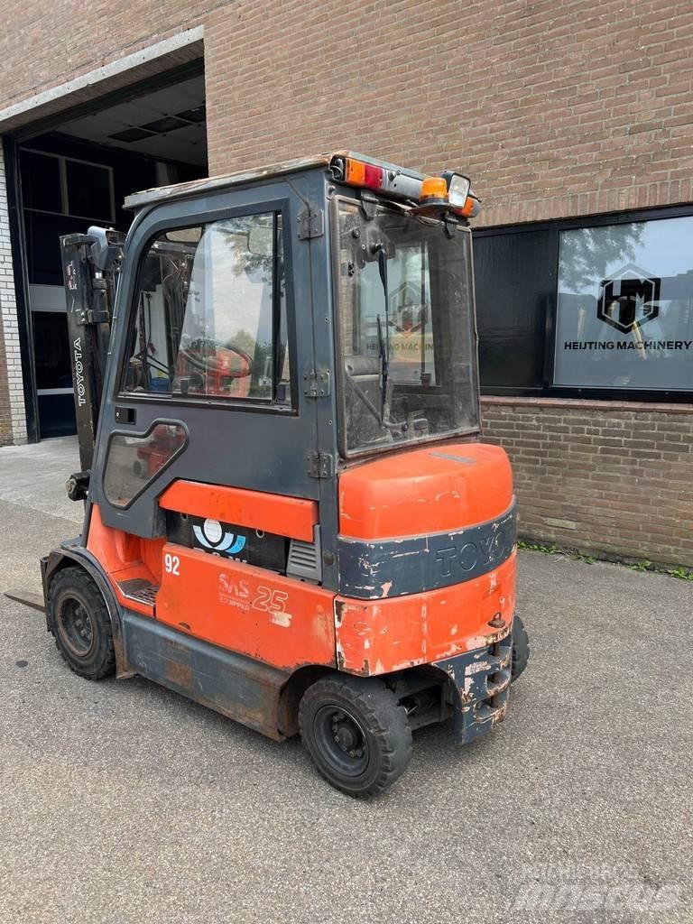 Toyota 7FBMF25 Elektriske trucker