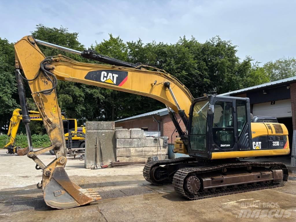 CAT 323 D LN Beltegraver