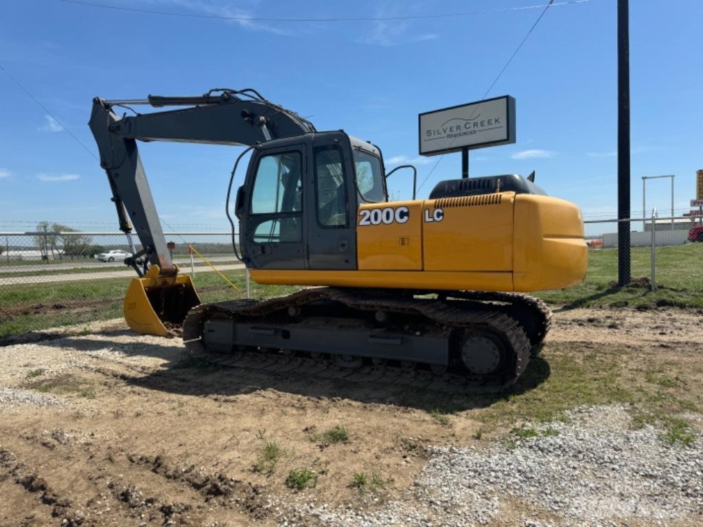 DEERE 200 LC Beltegraver