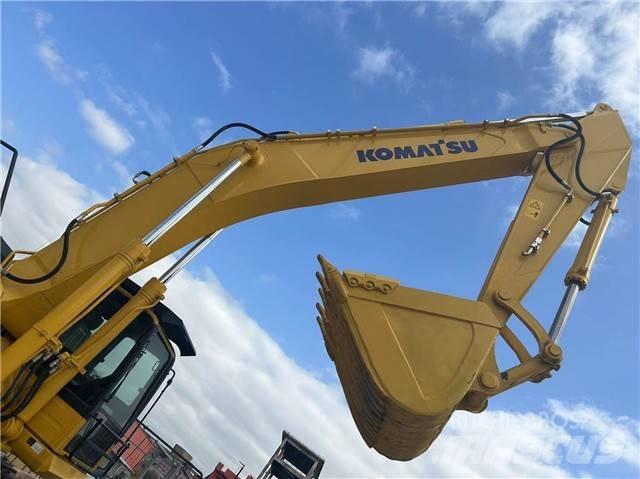 Komatsu PC 450-8 Beltegraver