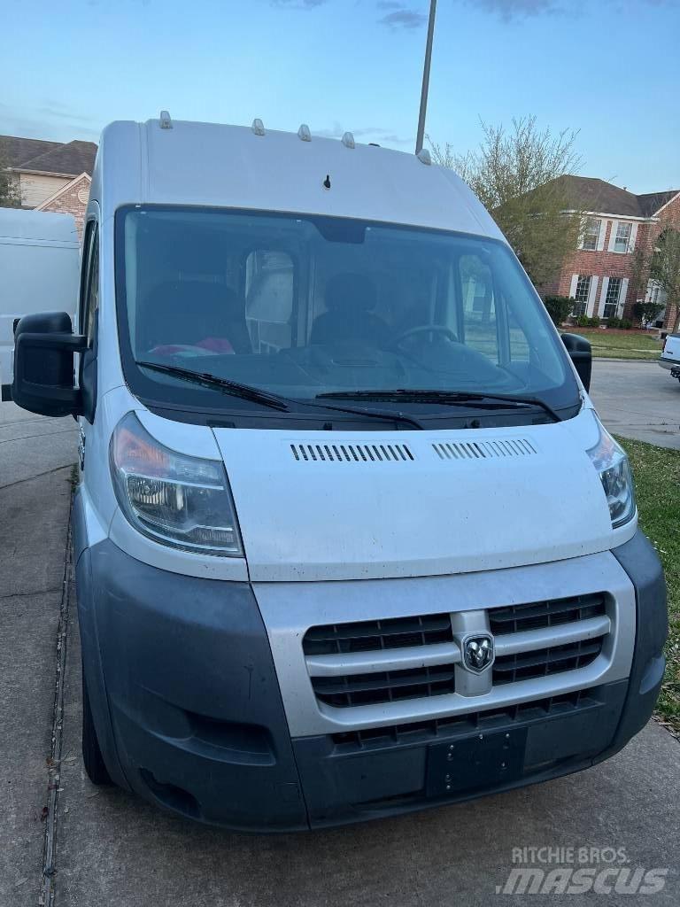 Dodge promaster Skapbiler