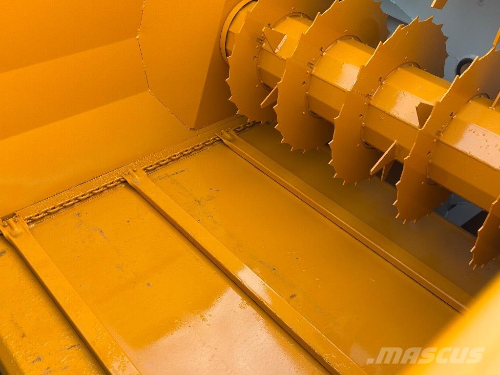 Lucas Raptor Rundballerivere, -kuttere og -utpakkere