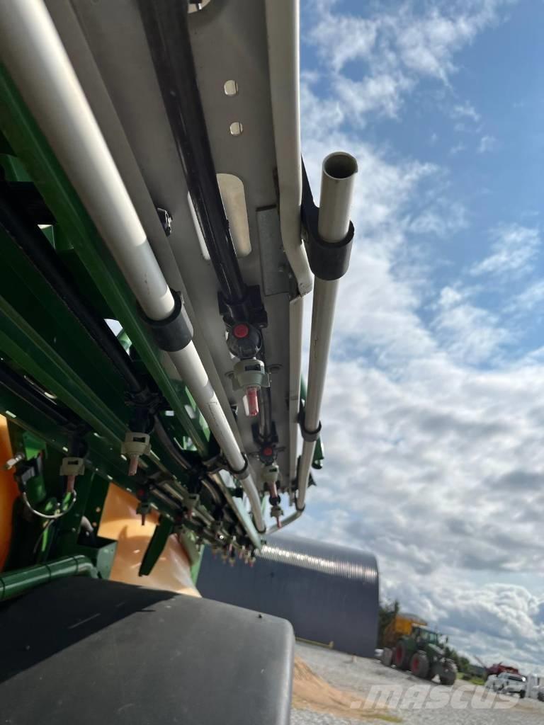 Amazone UX 4200 Slepesprøyter