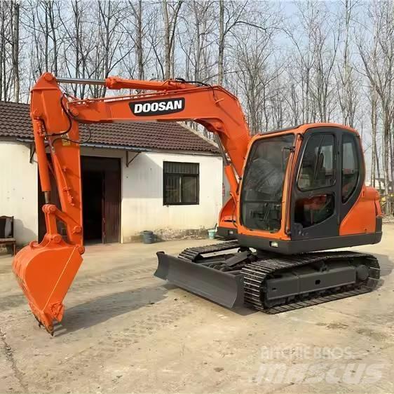 Doosan DX75 Beltegraver