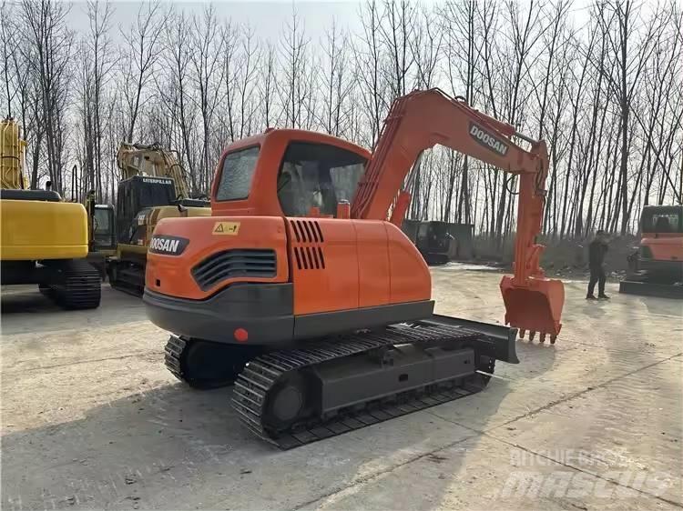 Doosan DX75 Beltegraver