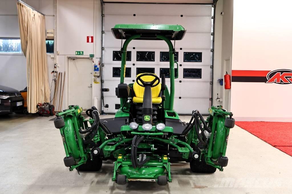 John Deere 9009 A Golfbane klippere