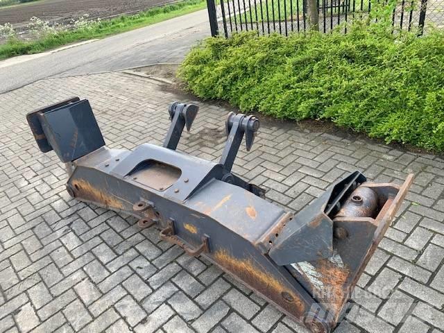 Doosan Outriggers Chassis og understell