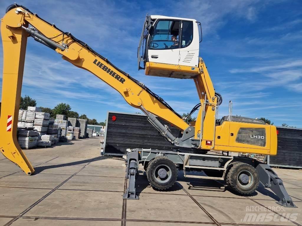 Liebherr LH 30 M Gravemaskiner for avfallshåndtering