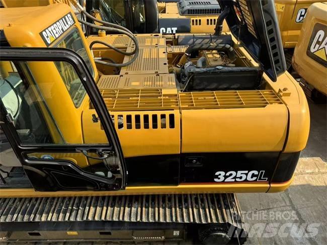 CAT 325 CL Beltegraver