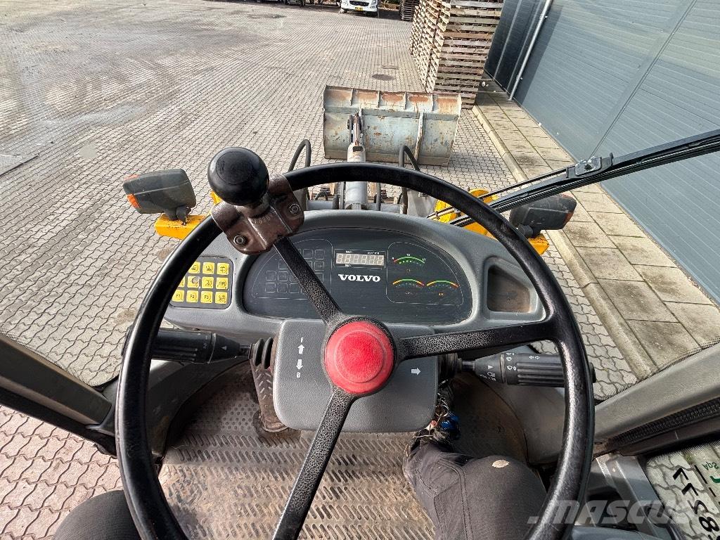 Volvo L 30 Hjullastere