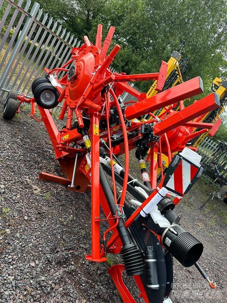 Kuhn GA8131A02 RAKE Raker og høyvendere