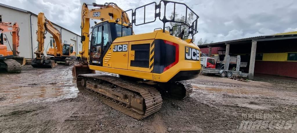 JCB 220X LC Beltegraver