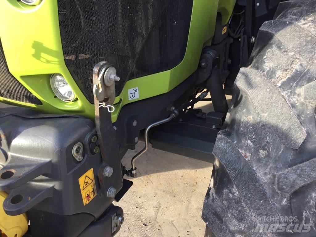 CLAAS ARION 550 Traktorer