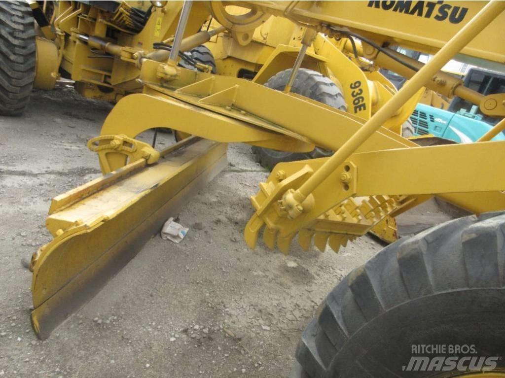 Komatsu GD 623 Veihøvler
